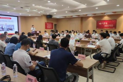 新形勢下如何當(dāng)好“兩新”黨組織書記？這場書記論壇告訴你（如何當(dāng)好兩新組織黨組織書記）