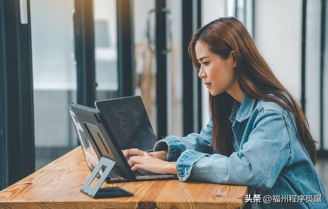 低代碼平臺就是智商稅！低代碼平臺誰用誰后悔！（這四個才是真正的低代碼平臺）