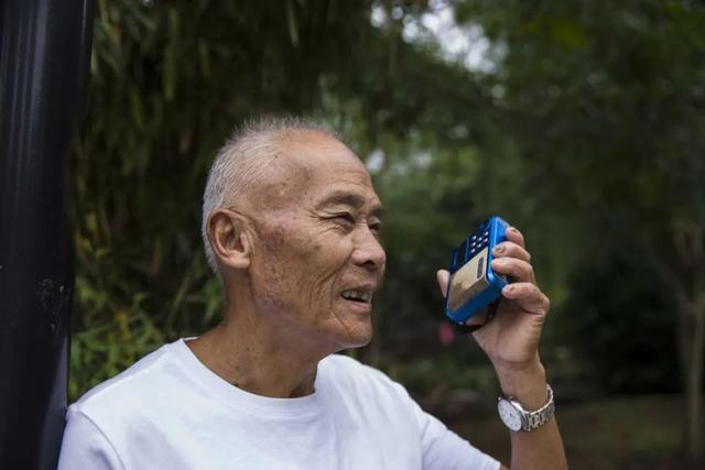 大學(xué)老師告訴我，未來(lái)不需要程序員，20年內(nèi)，程序員會(huì)被取代（程序員沒(méi)有未來(lái)）