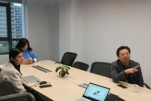 從央企工程師到CEO，他自學(xué)代碼創(chuàng)業(yè)，如今公司市值數(shù)億、單日銷售額破百萬！