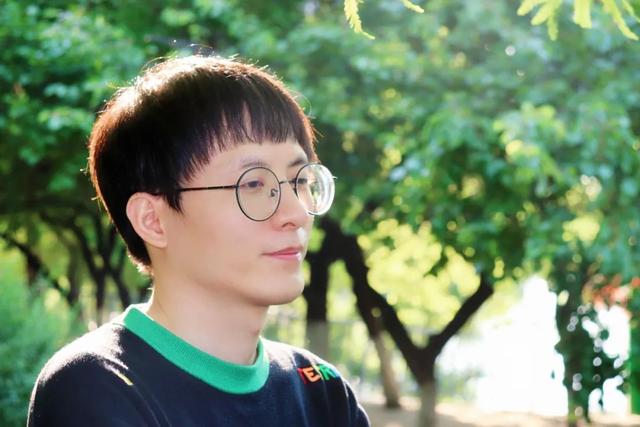 寫代碼的新手父親，和他獨(dú)立做的11個app（寫代碼的軟件叫什么）